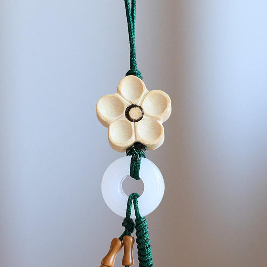 Bodhi Root Lotus Car Keychain Pendant Peach Wood Lotus Pod Cute Exquisite Phone Chain Small Pendant Unisex Hanging Ornament