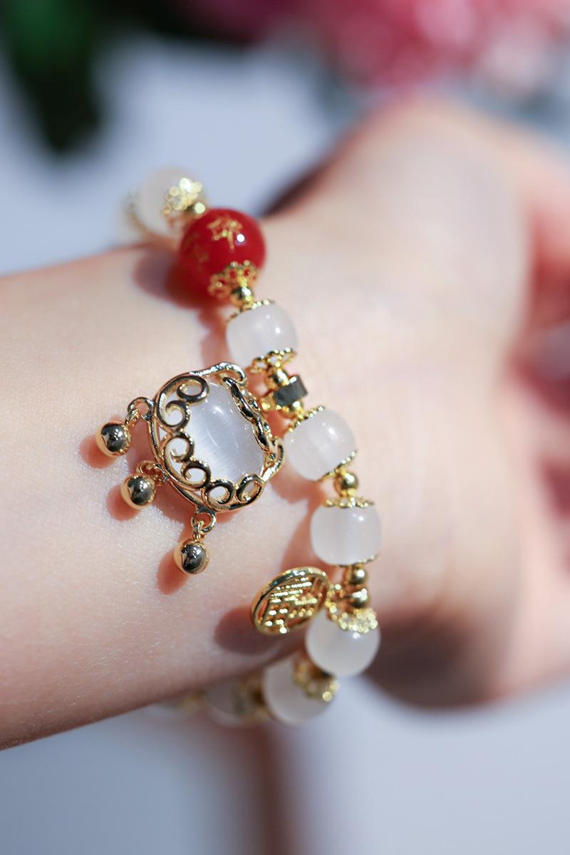 Wealth and Peace Windmill Lock Stress Relief Glass Old Xing Bucket Bead Bracelet Glass Bead Bracelet for Friends