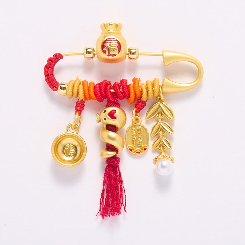 Lingyin Snake Brooch New Year Pregnant Mom Newborn Baby Lucky Bag Peace Baby Pin