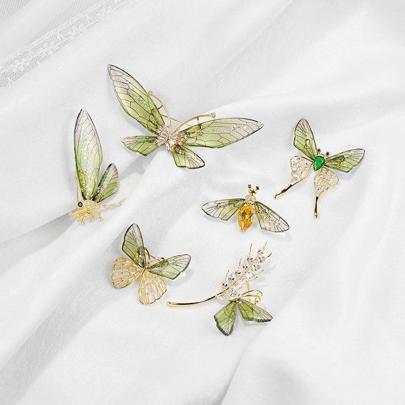Sparkling Acrylic Transparent Wings Dragonfly Brooch Clothing Accessories Butterfly Corsage Bee Pin