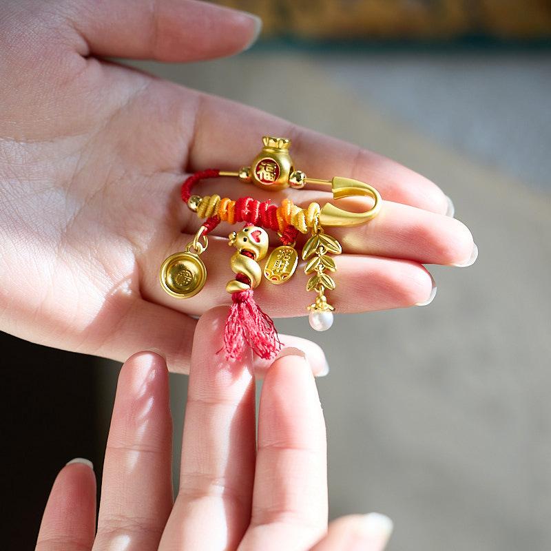 Lingyin Snake Brooch New Year Pregnant Mom Newborn Baby Lucky Bag Peace Baby Pin