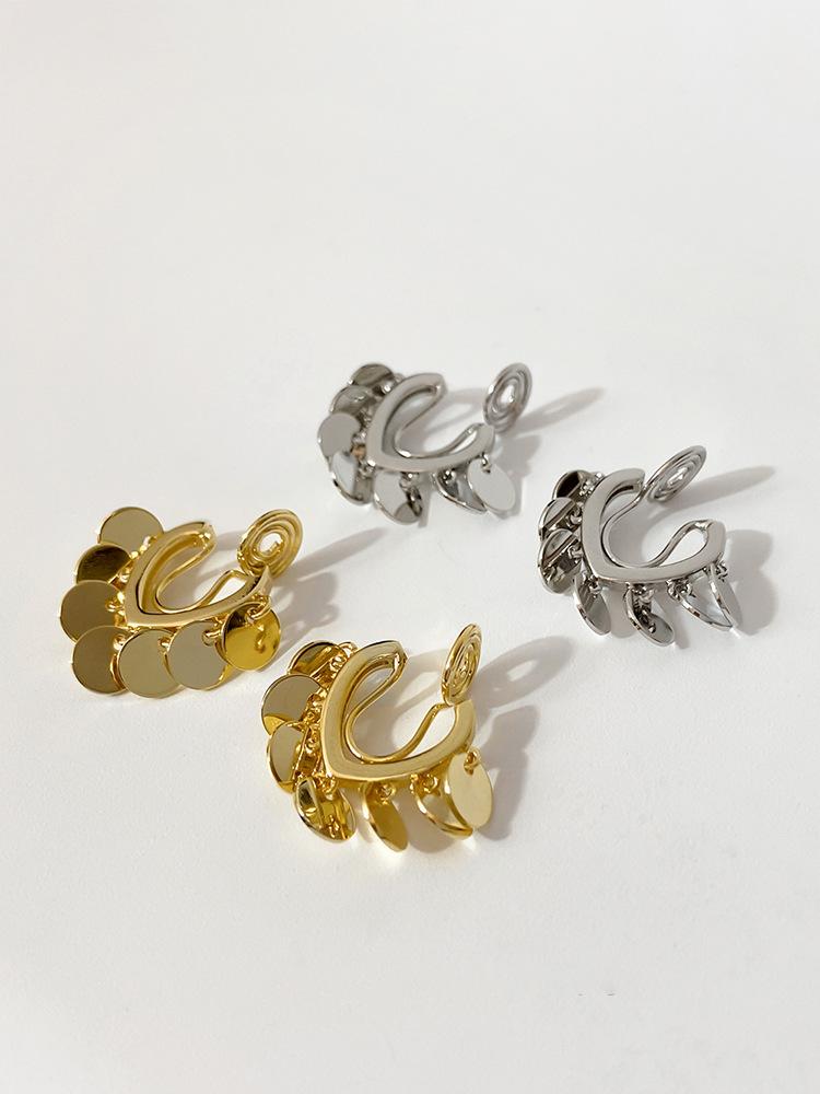 Non-Pierced Earrings for Women Mosquito Coil Ear Clips Heart-Shaped Earrings High-End Earrings New Style