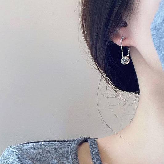 Tassel Unique French Niche Design High-end Ear Clip Earrings Autumn Winter Round Face Slimming Women New Ear Accessories