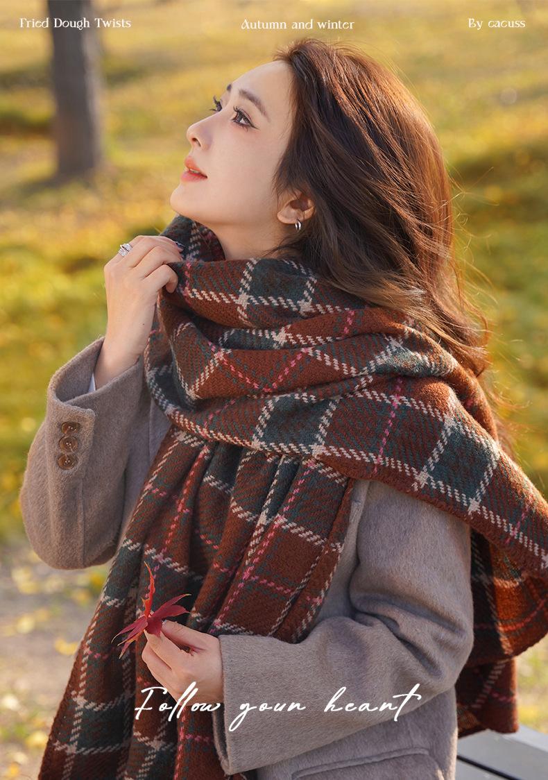 Autumn Winter Warm Scarf for Women British Christmas Plaid Red Scarf Retro Versatile Couple Shawl Neck Warmer