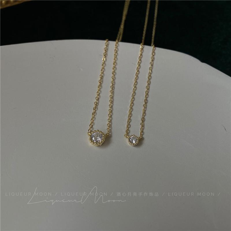 Single Mini Moissanite Sparkling Diamond Sterling Silver Necklace Simple Layered European and American Style Short Exquisite Collarbone Chain