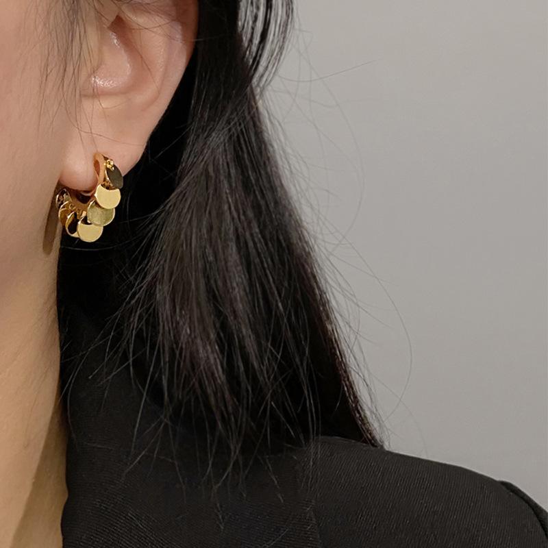 Non-Pierced Earrings for Women Mosquito Coil Ear Clips Heart-Shaped Earrings High-End Earrings New Style
