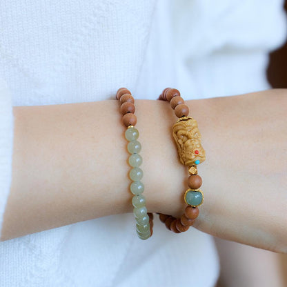 Natural Milk Fragrance Sandalwood Barbie Sandalwood Bracelet Zakiram Hetian Jade High-end Bracelet