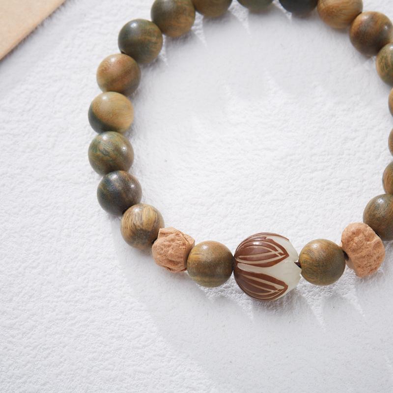 Natural 8MM Green Sandalwood Bracelet Bodhi Root Lotus Beads Passion Seed Design Style Handicraft Bracelet for Men and Women