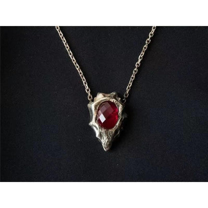 Original Devil May Cry Dante's Talisman Pendant Necklace Retro Unique Design Light Luxury Ins Fashion Versatile Gift for Friends