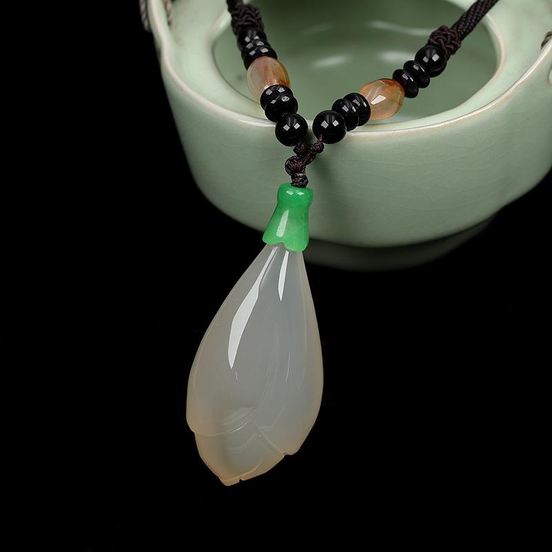 Natural Chalcedony Agate Magnolia Necklace for Women Ice White Chalcedony Pendant Sweater Necklace Versatile Jewelry