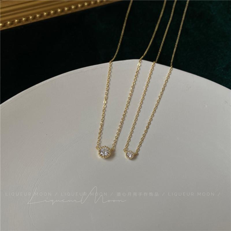 Single Mini Moissanite Sparkling Diamond Sterling Silver Necklace Simple Layered European and American Style Short Exquisite Collarbone Chain