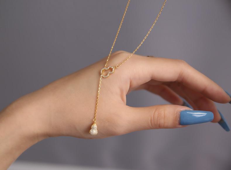 Niche Tassel Inlaid Diamond Gourd National Style S925 Sterling Silver Necklace for Women High-end Non-fading Hollow Small Gourd Jewelry