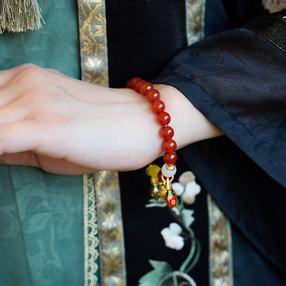 New Chinese Style Natural Red Agate Gold-Plated Beast Bracelet for Women, Zodiac Year Retro Style Beaded Jewelry Gift