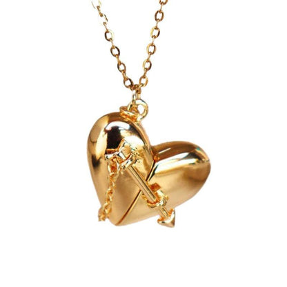 Valentine's Day Design Heart-shaped Pendant Necklace Commemorative Open and Close Heart Pendant Clavicle Chain Copper Plated with 18K Gold