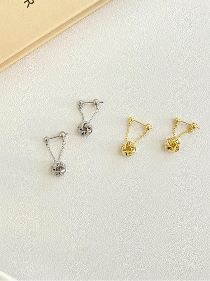 Tassel Unique French Niche Design High-end Ear Clip Earrings Autumn Winter Round Face Slimming Women New Ear Accessories