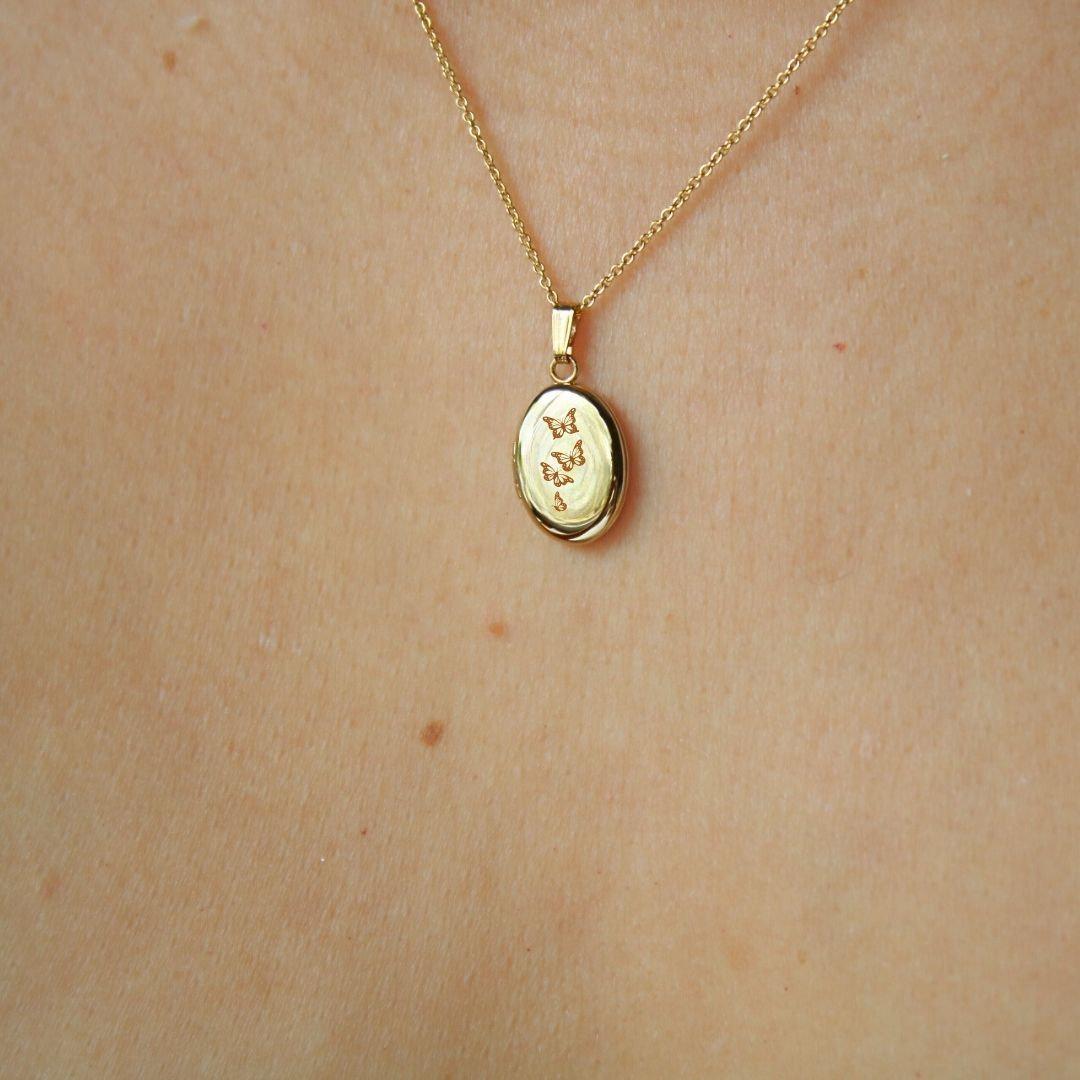 Valentine's Day Design Heart-shaped Pendant Necklace Commemorative Open and Close Heart Pendant Clavicle Chain Copper Plated with 18K Gold