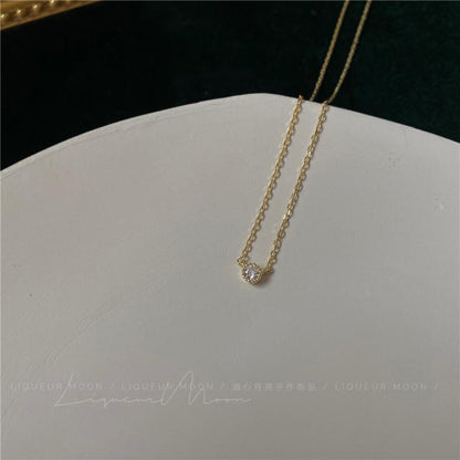 Single Mini Moissanite Sparkling Diamond Sterling Silver Necklace Simple Layered European and American Style Short Exquisite Collarbone Chain