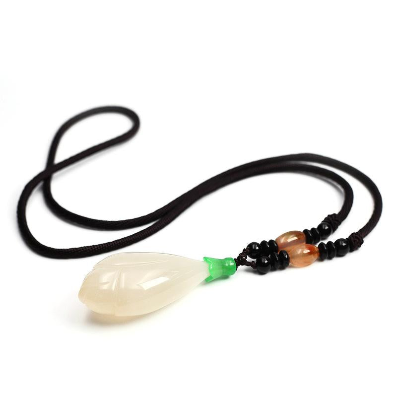 Natural Chalcedony Agate Magnolia Necklace for Women Ice White Chalcedony Pendant Sweater Necklace Versatile Jewelry