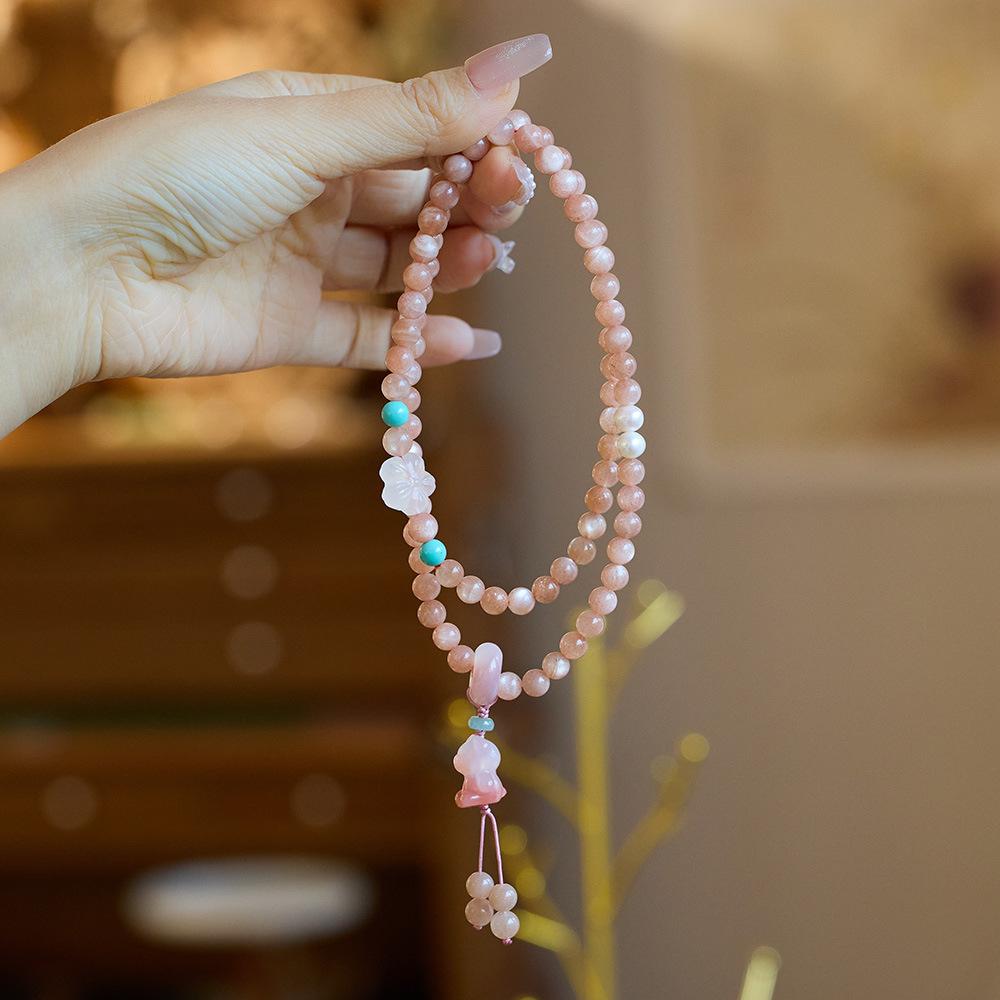 Natural Sunstone Bracelet for Women with Agate Bear Pendant, High-end Feel Bracelet with Orange Moonlight Crystal