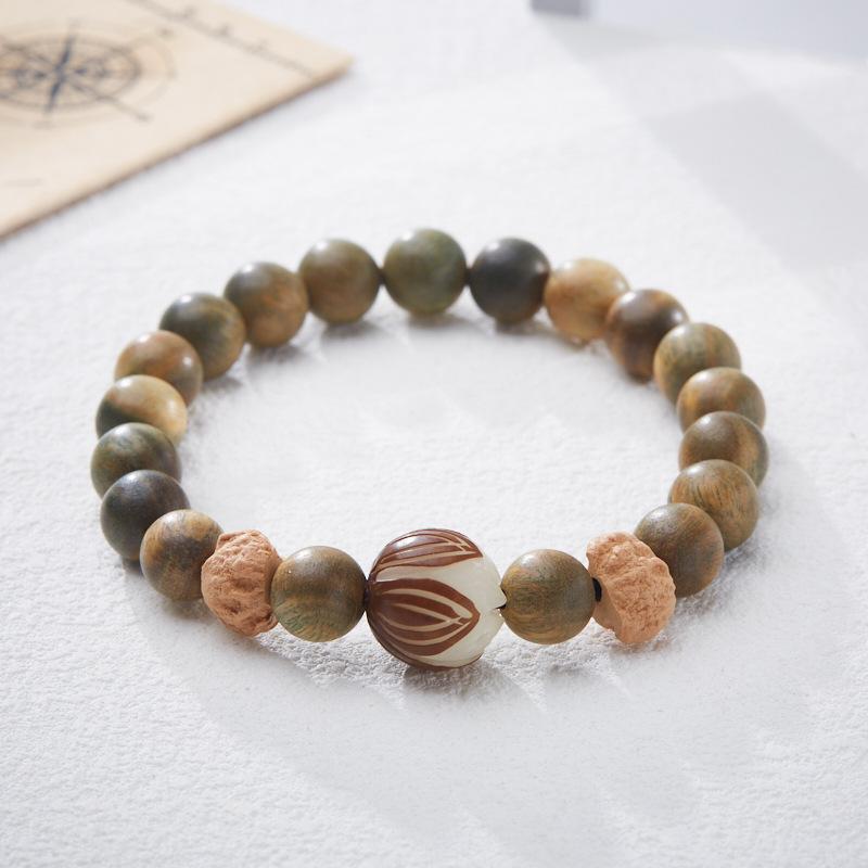 Natural 8MM Green Sandalwood Bracelet Bodhi Root Lotus Beads Passion Seed Design Style Handicraft Bracelet for Men and Women