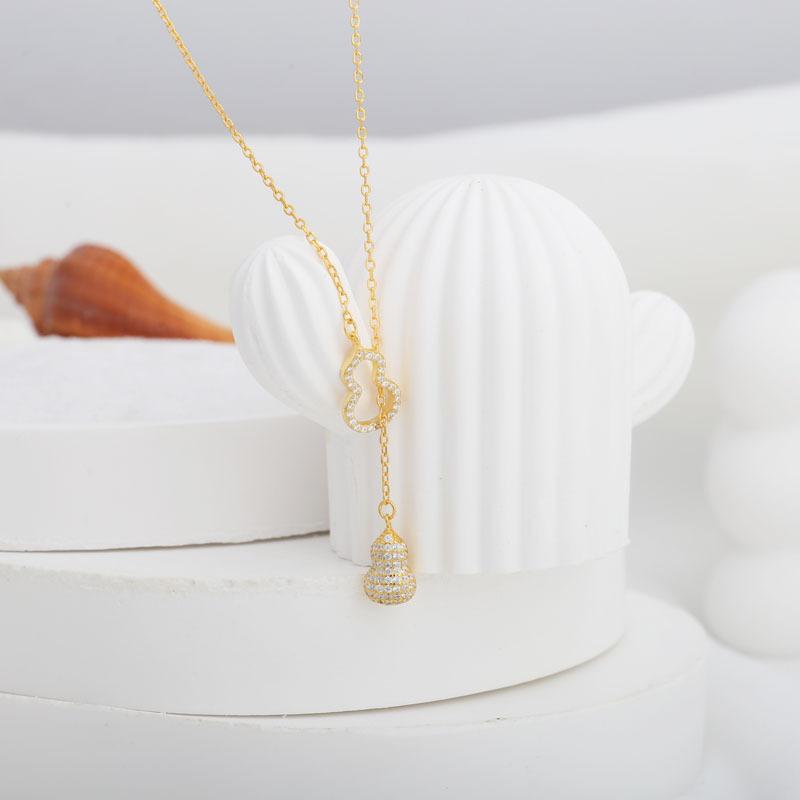 Niche Tassel Inlaid Diamond Gourd National Style S925 Sterling Silver Necklace for Women High-end Non-fading Hollow Small Gourd Jewelry