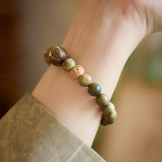 Natural 8MM Green Sandalwood Bracelet Bodhi Root Lotus Beads Passion Seed Design Style Handicraft Bracelet for Men and Women