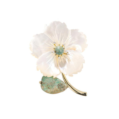 High-end Natural Mother-of-Pearl Shell Peach Blossom Brooch Emperor Stone Elegant Coat Pin