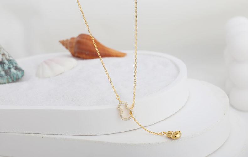 Niche Tassel Inlaid Diamond Gourd National Style S925 Sterling Silver Necklace for Women High-end Non-fading Hollow Small Gourd Jewelry