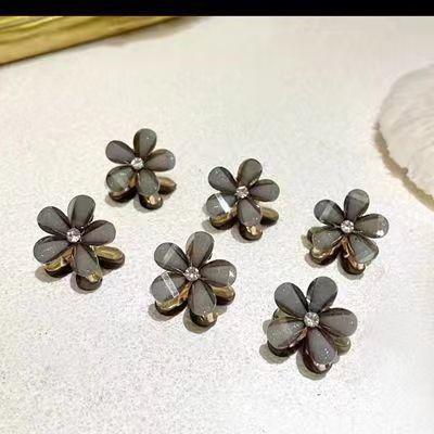 Internet Celebrity Camellia Women's Hair Claw Clip Internet Celebrity Braided Flower Bangs Hair Clip Women's Fashion Versatile
