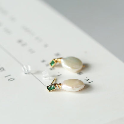 Natural Freshwater Baroque Pearl Earrings Emerald Pearl Earrings 14K Gold-Plated Vintage Stud Earrings for Women Summer Simple