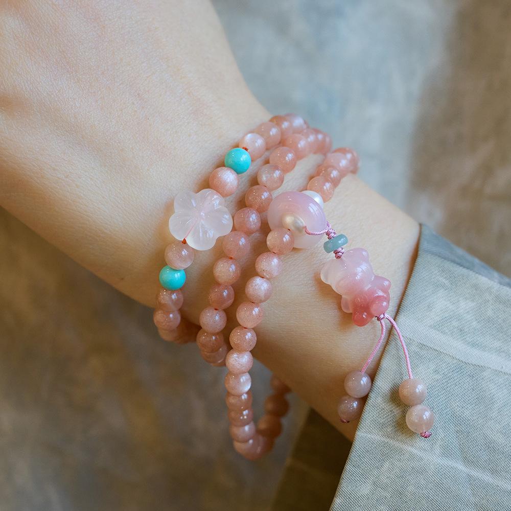 Natural Sunstone Bracelet for Women with Agate Bear Pendant, High-end Feel Bracelet with Orange Moonlight Crystal