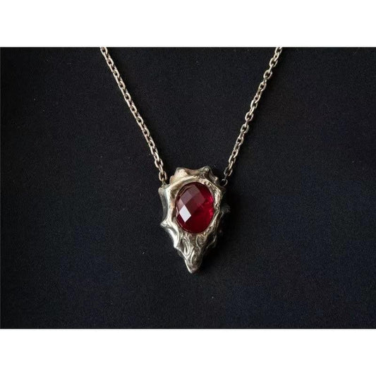 Original Devil May Cry Dante's Talisman Pendant Necklace Retro Unique Design Light Luxury Ins Fashion Versatile Gift for Friends